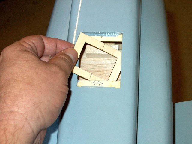 hetf4/157.jpg